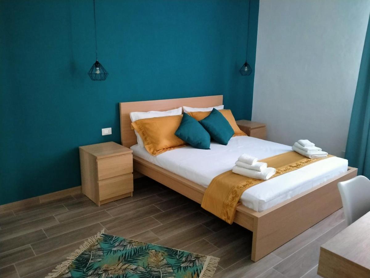 Al Civico 1 Apartments Trapani Luaran gambar