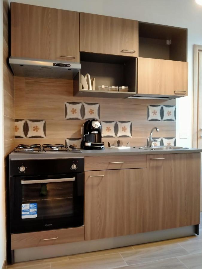 Al Civico 1 Apartments Trapani Luaran gambar