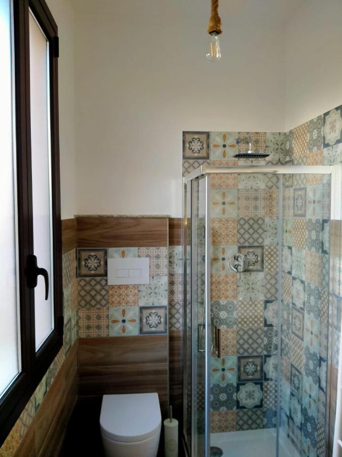 Al Civico 1 Apartments Trapani Luaran gambar