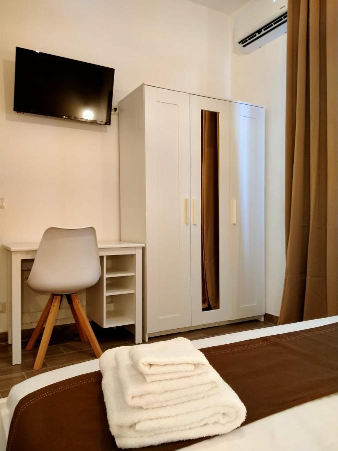 Al Civico 1 Apartments Trapani Luaran gambar