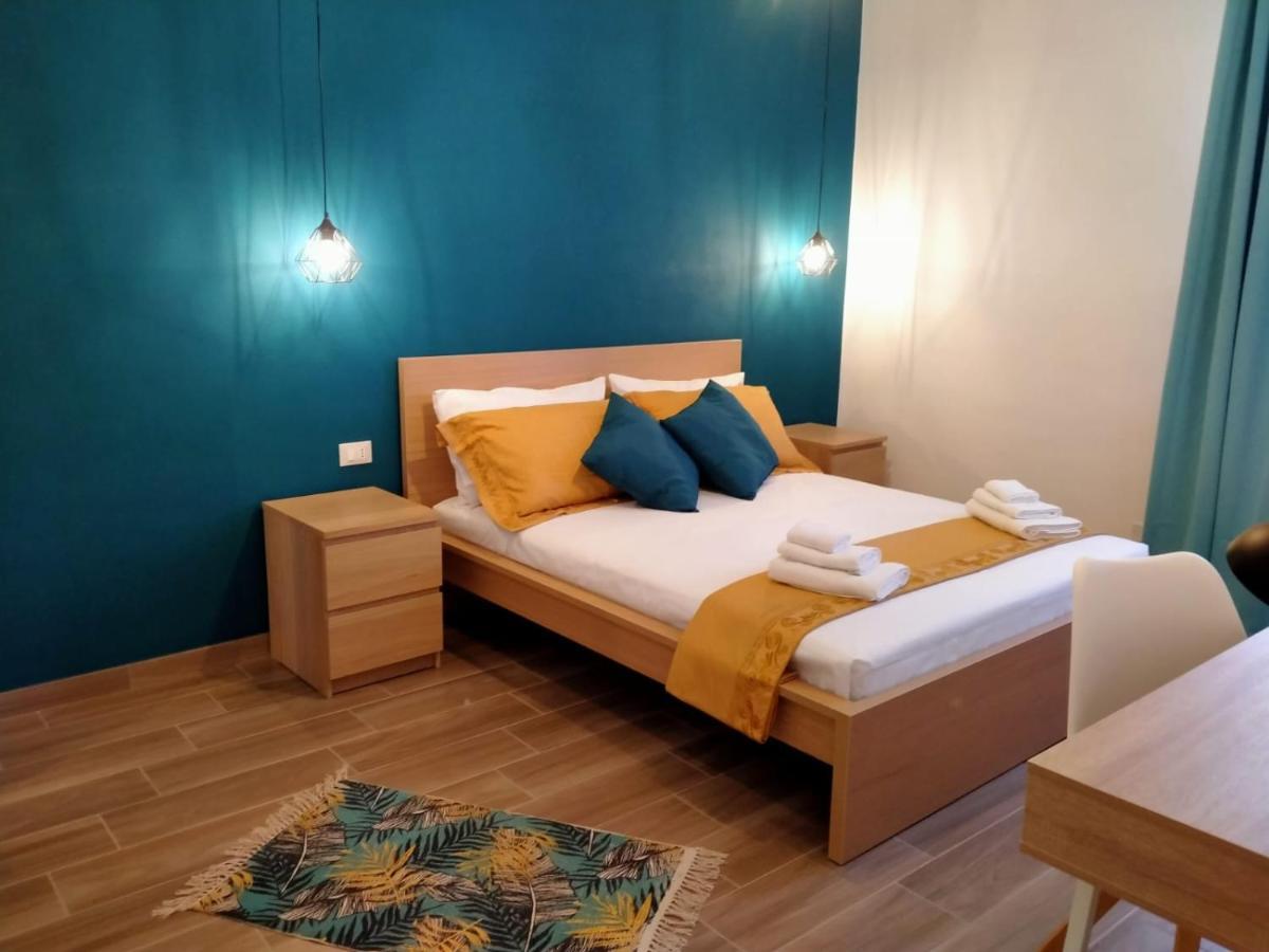 Al Civico 1 Apartments Trapani Luaran gambar