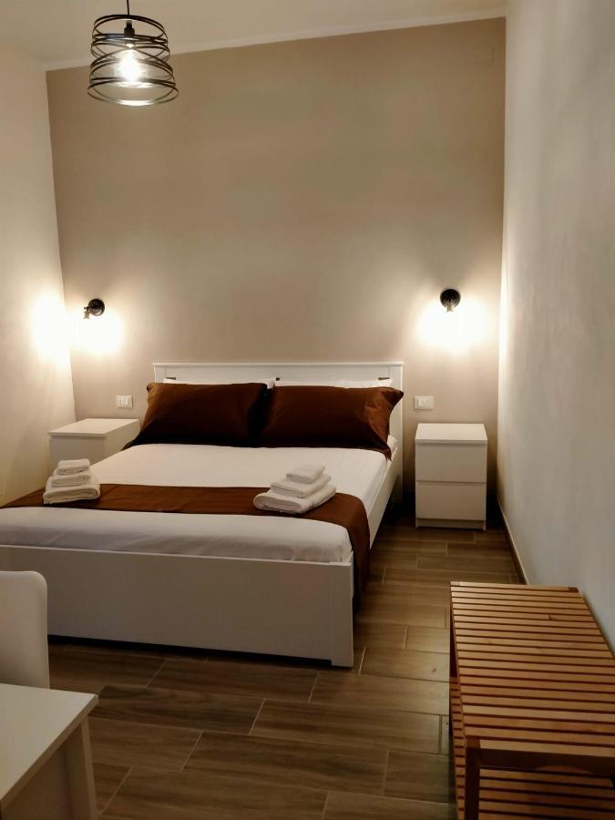 Al Civico 1 Apartments Trapani Luaran gambar