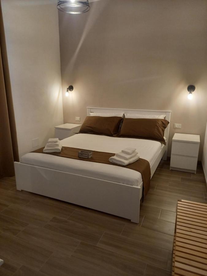Al Civico 1 Apartments Trapani Luaran gambar